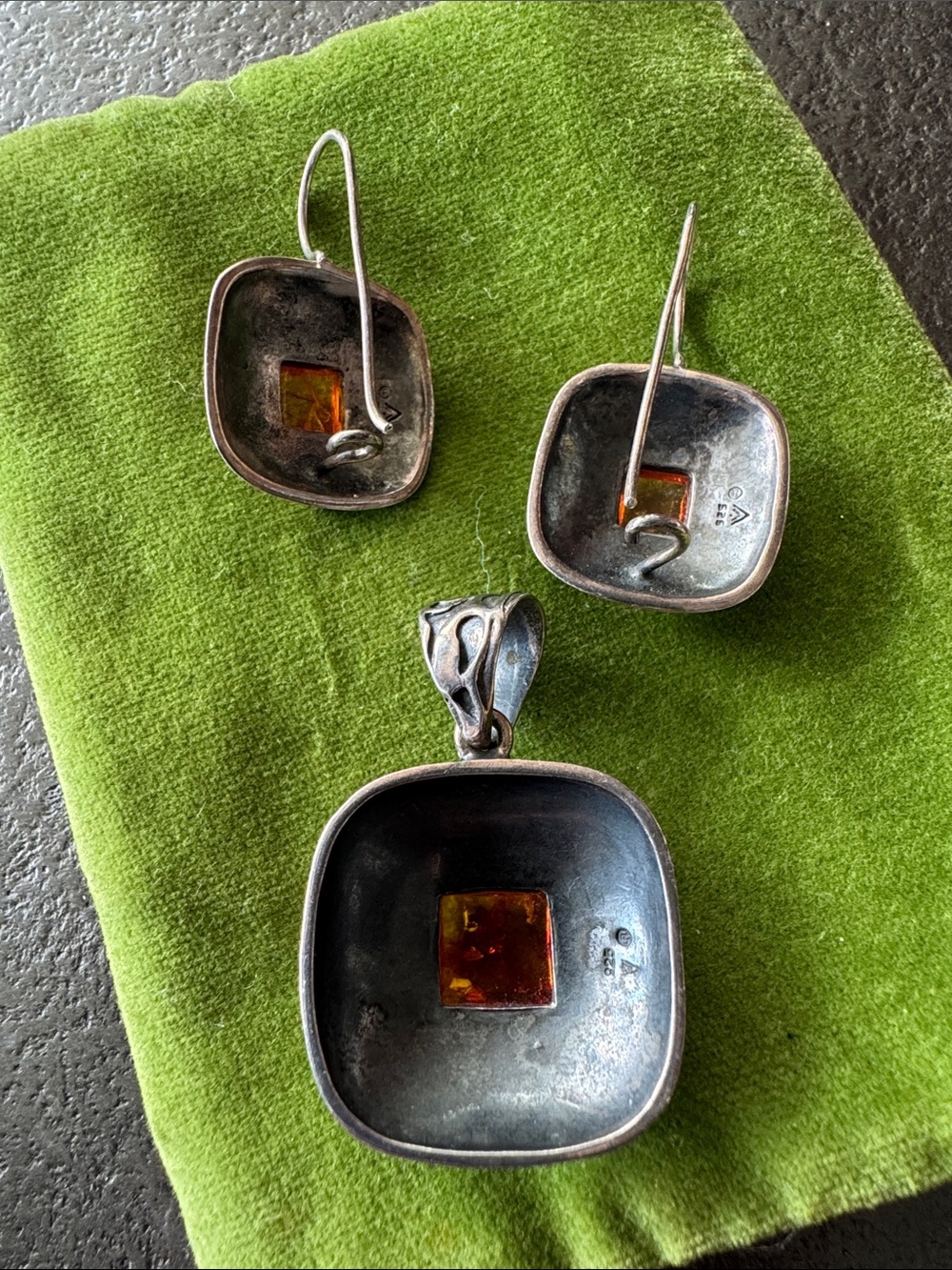 Silpada Sterling Silver Square Scroll Amber Pendant & Earrings Set W0911 S0908 - Picture 2 of 7